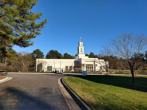 Raleigh North Carolina Temple, exterior