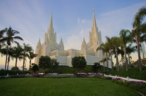 San Diego California Temple, exterior